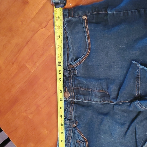 Faded Glory Jean shorts 14 - Picture 5 of 8